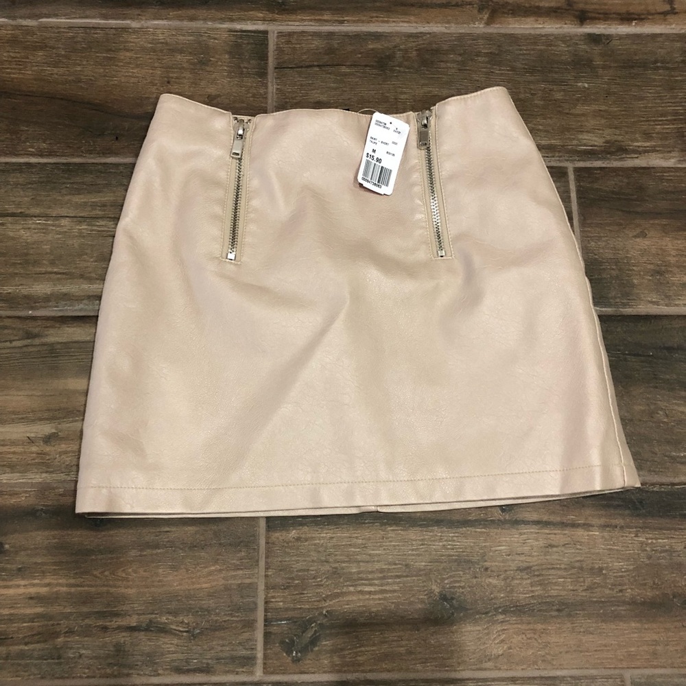 New Forever 21 Taupe Skirt